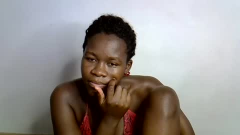ebony_lynne online show from July 3, 3:23 am