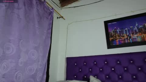 LINA  online show from May 5, 3:09 am