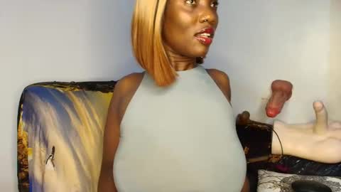 Ebony Melanie online show from February 24, 9:57 pm