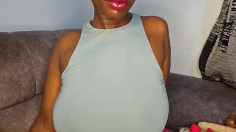 Ebony Melanie online show from November 26, 11:17 pm