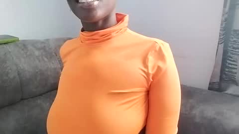 Ebony Melanie online show from March 12, 7:57 am