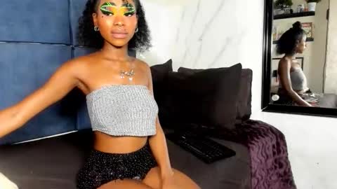 Pearl online show from May 25, 5:34 pm