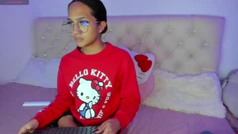 Queen Ebony online show from April 29, 2:37 am