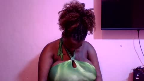 ebonymayahh online show from July 1, 6:35 am