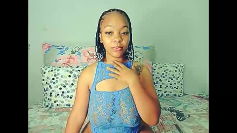 ebonyshy123 online show from December 7, 7:21 pm