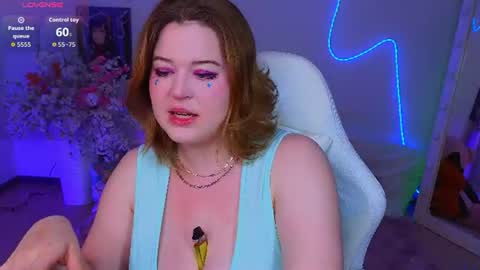 ednaadamse online show from July 4, 10:44 am