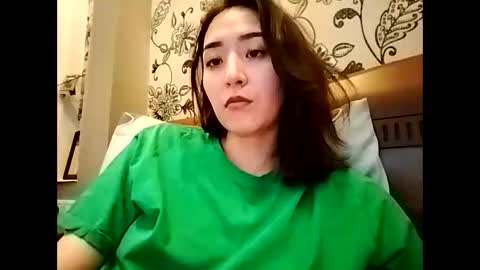 Effy online show from April 29, 5:40 pm