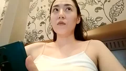 Effy online show from July 24, 6:17 pm