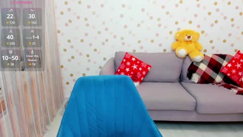 Snapshot of effyangel chatting on January 10, 5:58 am Effy online show from January 10, 5:58 am