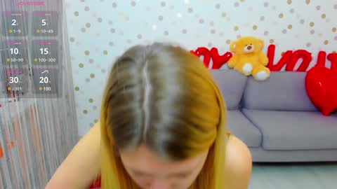 Snapshot of effyangel chatting on January 18, 7:38 am Effy online show from January 18, 7:38 am