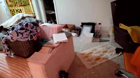 ejrabloom online show from March 18, 12:15 am