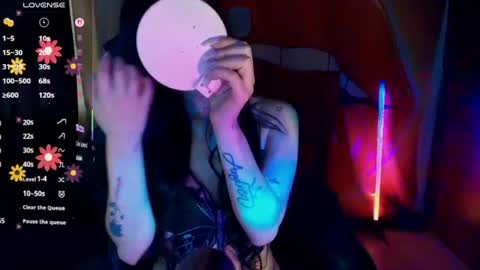 ELA  online show from June 27, 4:24 pm
