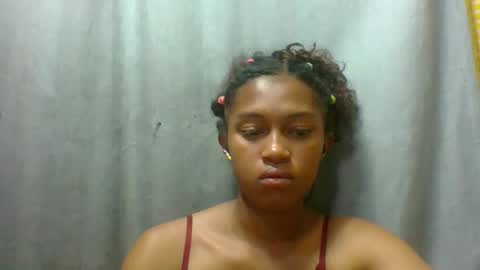 elaliealdy online show from October 24, 6:37 pm