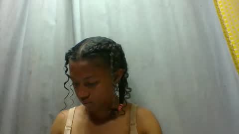 elaliealdy online show from September 13, 6:32 am