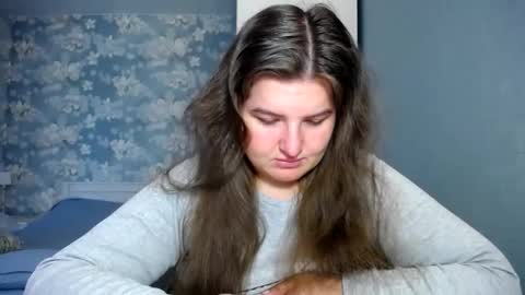 Elanis online show from February 11, 12:28 pm