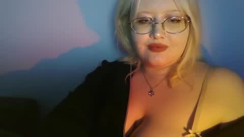 elayne_sweet online show from June 19, 10:08 am