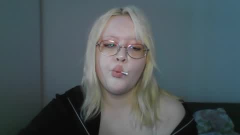 elayne_sweet online show from April 11, 8:07 am