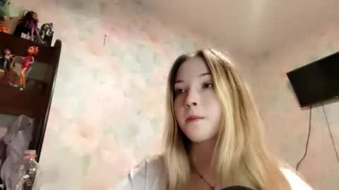 MIa online show from April 30, 10:09 am