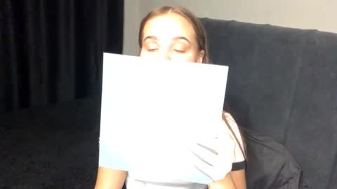 Kelly online show from March 18, 3:50 pm