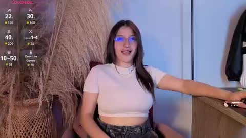 Elecktra online show from August 3, 9:09 pm