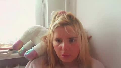 Elena online show from June 14, 1:11 pm