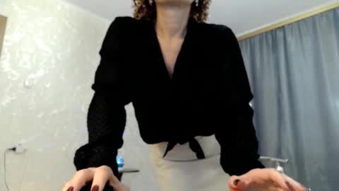 elenaza online show from November 23, 10:17 am