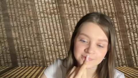 eli_kuper_777 online show from May 5, 7:28 pm