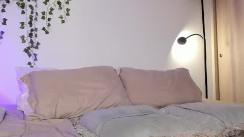 Eli online show from June 8, 1:28 am