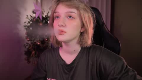 Ellie online show from January 14, 5:34 am