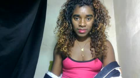 elina981 online show from June 11, 6:49 pm
