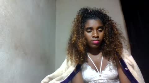 elina981 online show from July 28, 6:20 pm