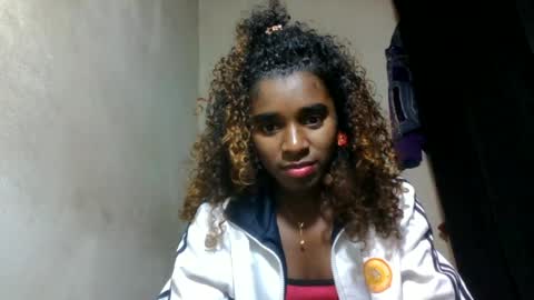 elina981 online show from June 29, 12:38 pm