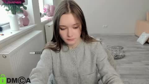 elina_x online show from April 28, 7:34 am