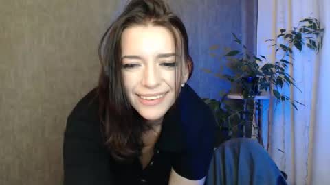 Elina online show from May 25, 11:59 pm
