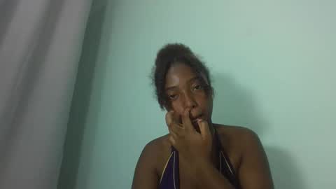 elisa821456 online show from March 9, 2:15 am