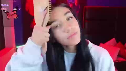 Snapshot of elisa_soul chatting on September 13, 1:19 pm Elisa Soul online show from September 13, 1:19 pm