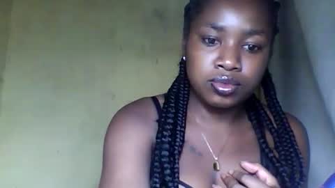 elisabeth2525 online show from June 17, 3:35 pm
