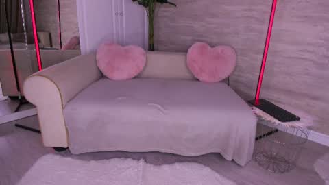 elisabeth_jason online show from July 11, 3:50 am