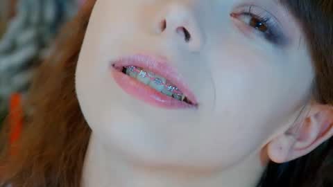 ElisabethDavis online show from January 15, 3:29 pm