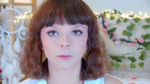 ElisabethDavis online show from April 17, 6:21 pm