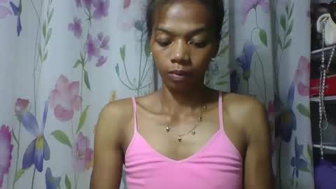 elisacich online show from March 6, 1:12 am