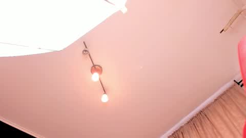 Elly online show from February 28, 11:03 am