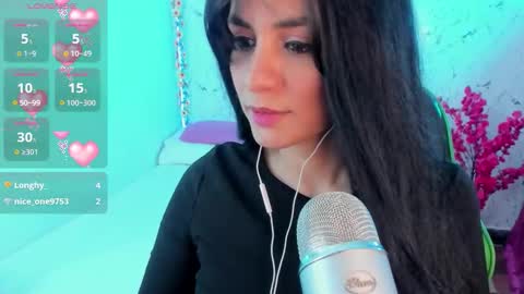 E L I S S A online show from March 7, 3:35 am