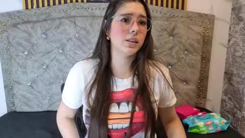 elisvega online show from March 11, 2:16 am