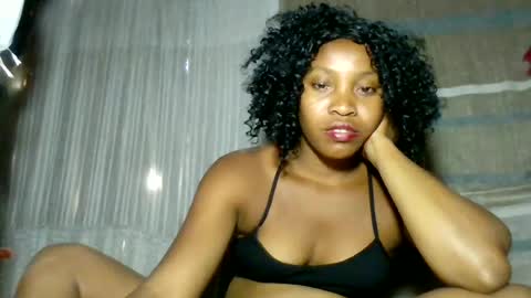 elita12010 online show from June 15, 6:35 am