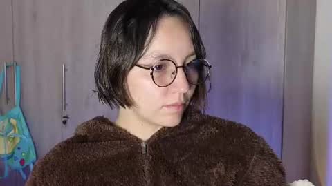 Eliza online show from July 21, 6:08 pm