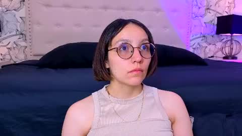 Eliza online show from June 11, 7:22 pm