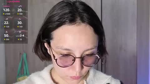 Eliza online show from July 15, 5:50 pm