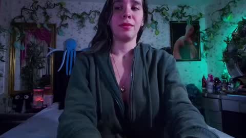 Snapshot of elizabeth77_ chatting on February 10, 10:09 am Elizabeth online show from February 10, 10:09 am