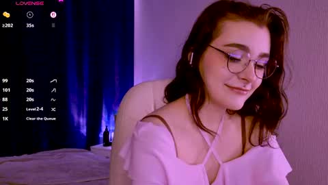 Lizzy online show from August 3, 2:59 am